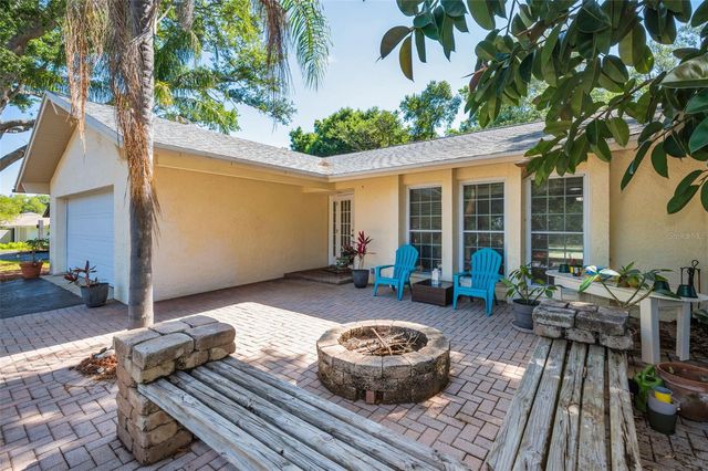 520 SANDY HOOK ROAD, Palm Harbor, FL 34683