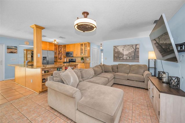 520 SANDY HOOK ROAD, Palm Harbor, FL 34683