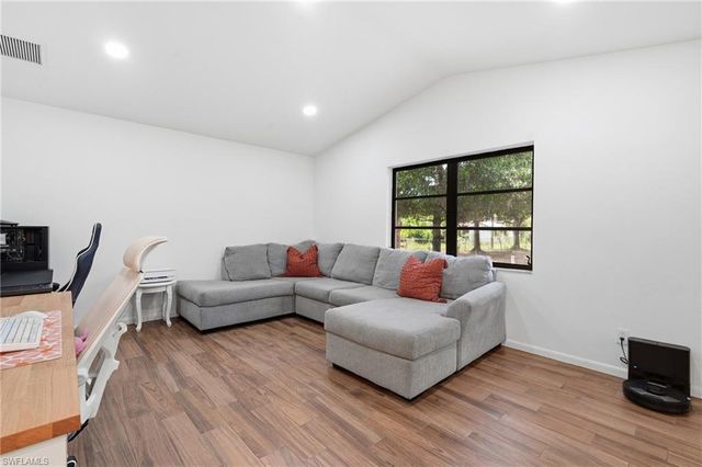 315 Roosevelt AVE, Lehigh Acres, FL 33936