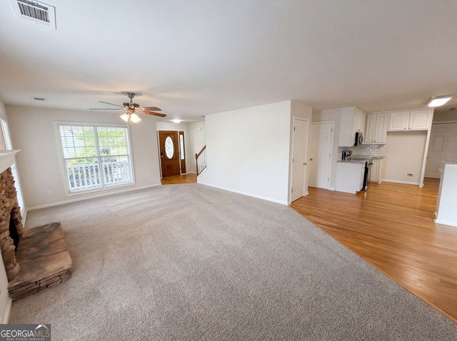 4129 Duncan Ives Drive, Buford, GA 30519