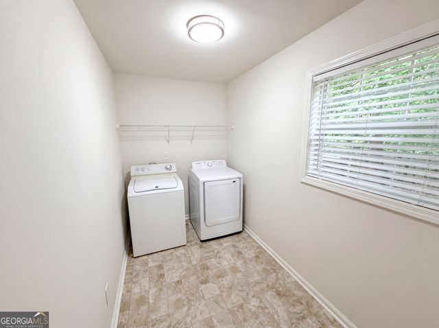 4129 Duncan Ives Drive, Buford, GA 30519
