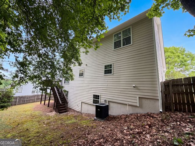 4129 Duncan Ives Drive, Buford, GA 30519