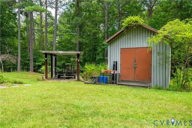 405 Washout Road, Keysville, VA 23947