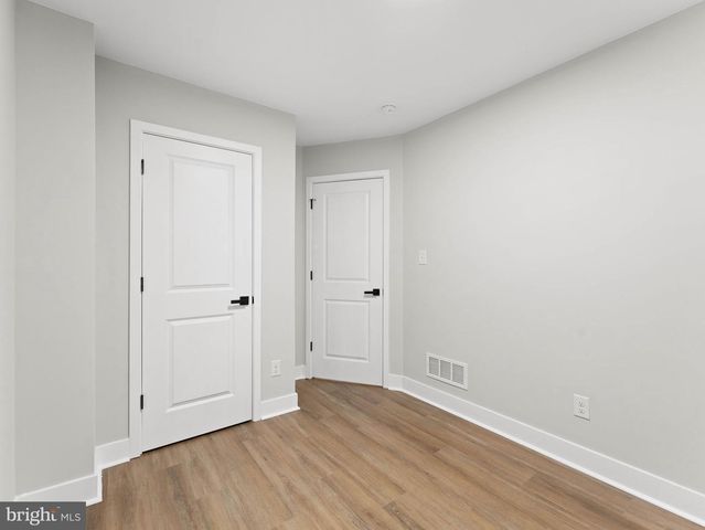 5942 ELLSWORTH ST, Philadelphia, PA 19143