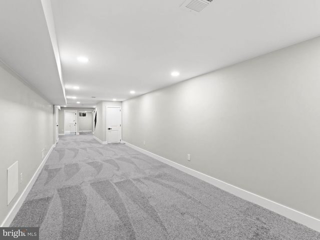 5942 ELLSWORTH ST, Philadelphia, PA 19143