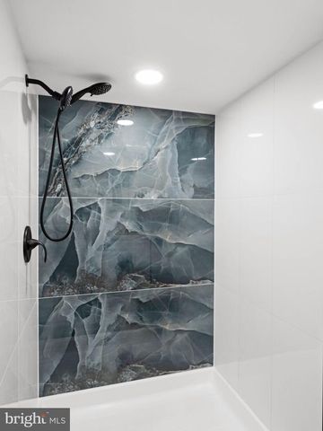 5942 ELLSWORTH ST, Philadelphia, PA 19143