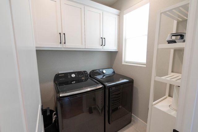 748 Ridgebank Avenue, Madera, CA 93636