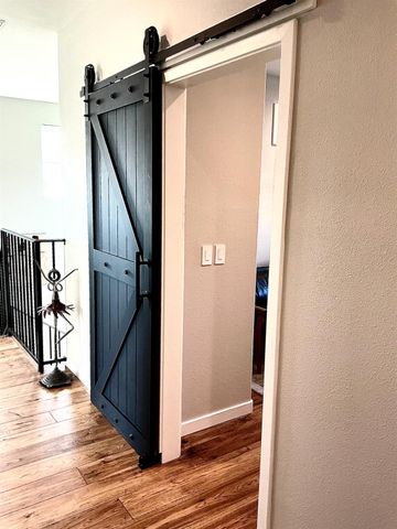 748 Ridgebank Avenue, Madera, CA 93636