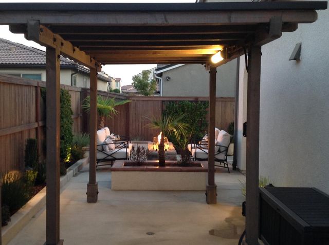 748 Ridgebank Avenue, Madera, CA 93636