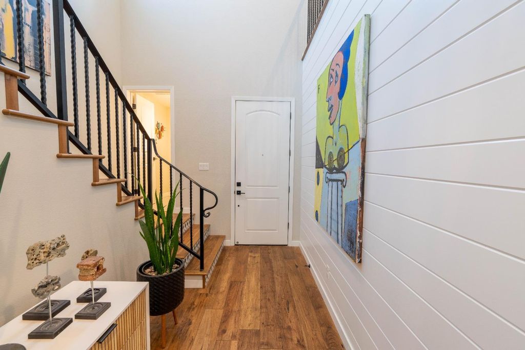 Image 48 of property listing at 748 Ridgebank Avenue, Madera, CA 93636