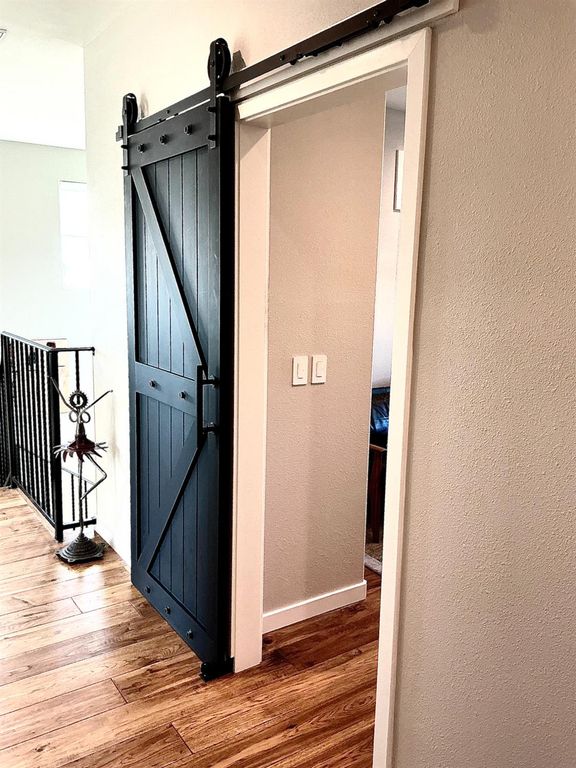 Image 54 of property listing at 748 Ridgebank Avenue, Madera, CA 93636