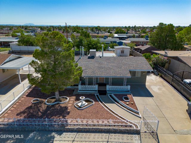 2636 PRESTWICK Road, El Paso, TX 79925