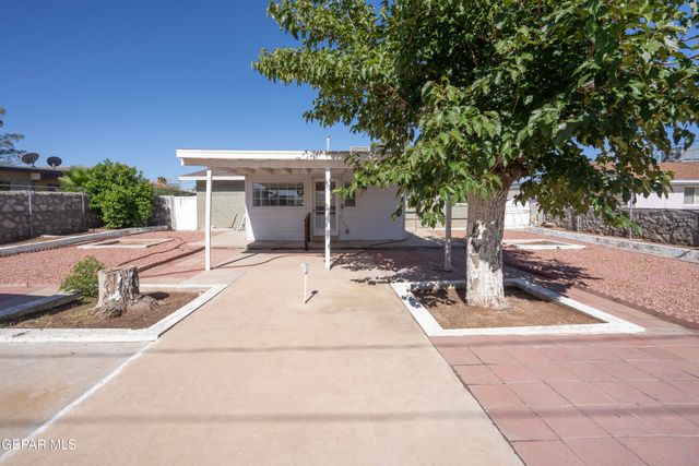 2636 PRESTWICK Road, El Paso, TX 79925