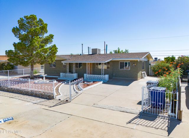 2636 PRESTWICK Road, El Paso, TX 79925