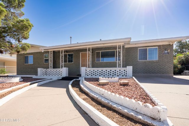 2636 PRESTWICK Road, El Paso, TX 79925