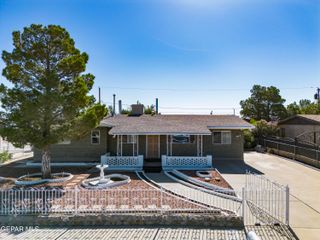 2636 PRESTWICK Road, El Paso, TX 79925