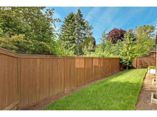 15388 Se HAWTHORNE MEADOWS St, Portland, OR 97236