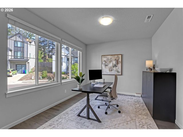 15388 Se HAWTHORNE MEADOWS St, Portland, OR 97236