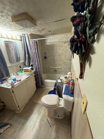 138 Carriage Lane, Concord, VA 24538