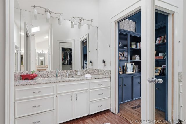 3245 S Victor Avenue, Tulsa, OK 74105