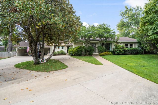 3245 S Victor Avenue, Tulsa, OK 74105