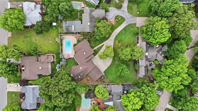 3245 S Victor Avenue, Tulsa, OK 74105