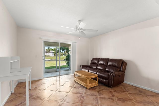 18081 SE Country Club Drive 274, Jupiter, FL 33469