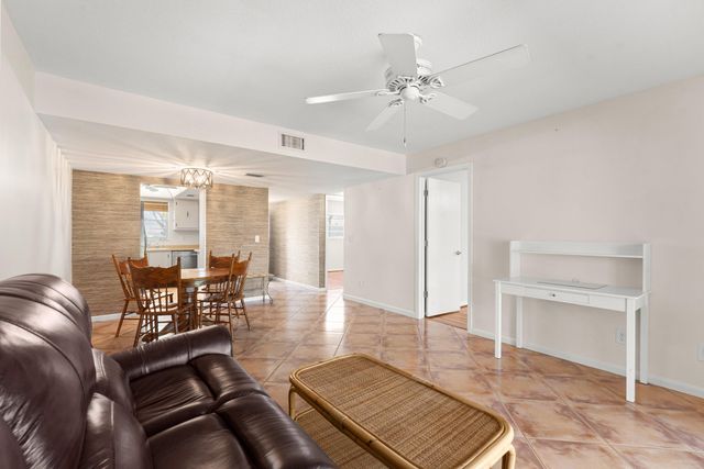 18081 SE Country Club Drive 274, Jupiter, FL 33469