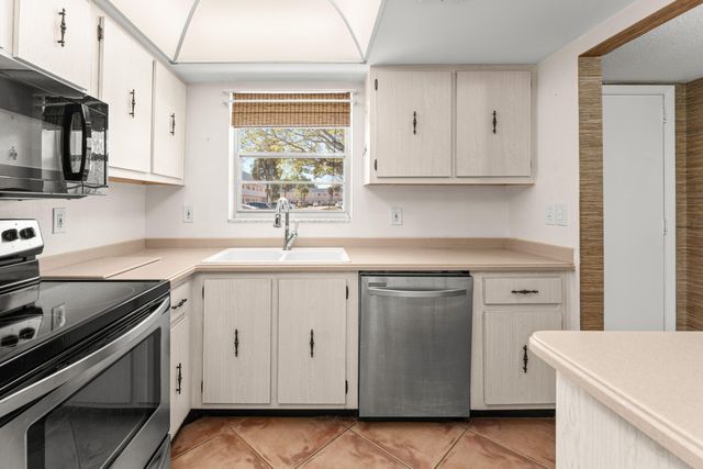 18081 SE Country Club Drive 274, Jupiter, FL 33469