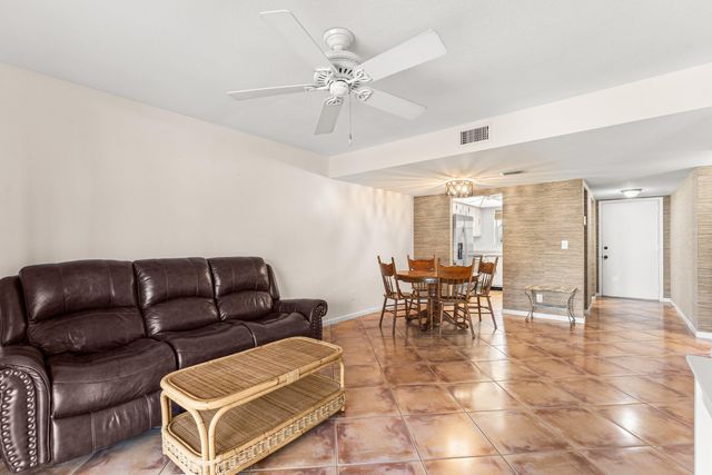 18081 SE Country Club Drive 274, Jupiter, FL 33469