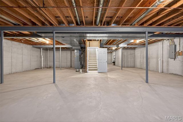 664 Bluffs View Court, Eureka, MO 63025