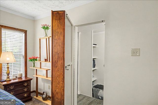 154 Azalea Avenue, Savannah, GA 31408