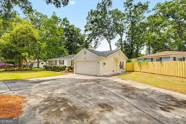 154 Azalea Avenue, Savannah, GA 31408