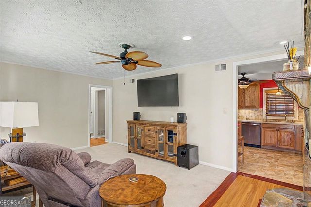 154 Azalea Avenue, Savannah, GA 31408