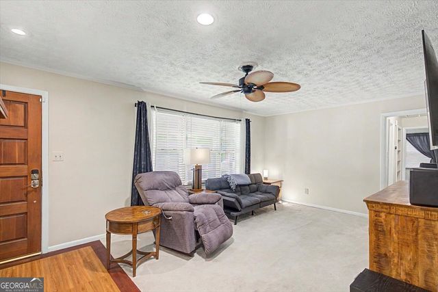154 Azalea Avenue, Savannah, GA 31408