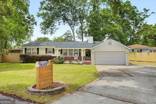 154 Azalea Avenue, Savannah, GA 31408