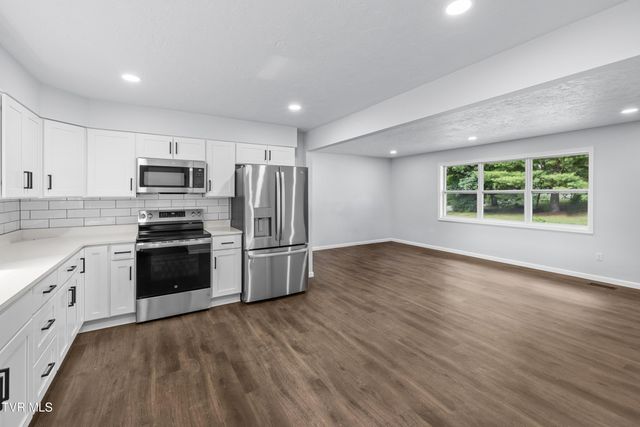 1019 Green Acres Drive, Jefferson City, TN 37760