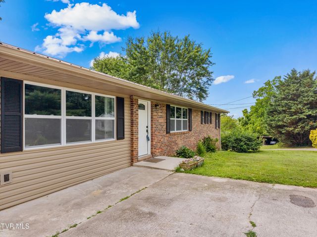 1019 Green Acres Drive, Jefferson City, TN 37760