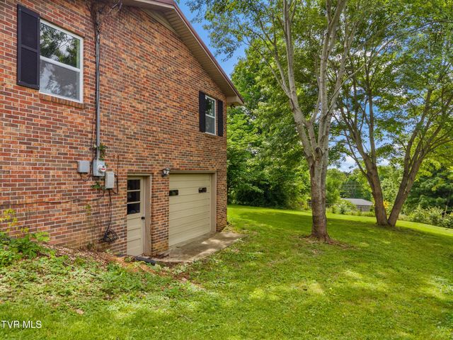 1019 Green Acres Drive, Jefferson City, TN 37760