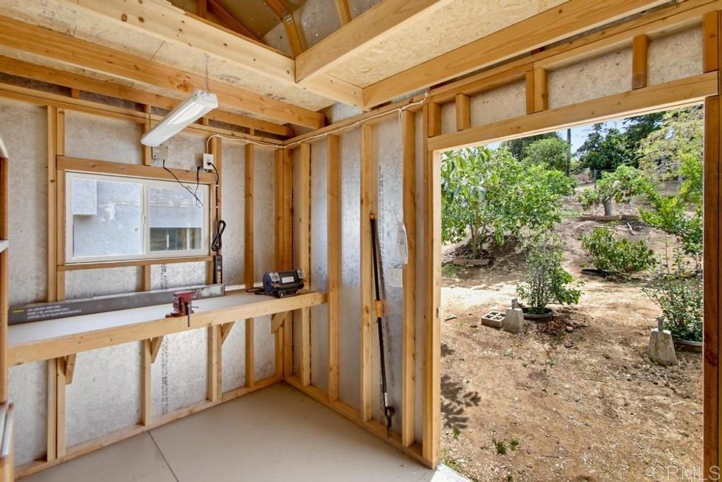Image 29 of property listing at 1193 Phillips Street, Vista, CA 92083