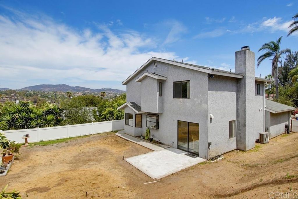 Image 32 of property listing at 1193 Phillips Street, Vista, CA 92083