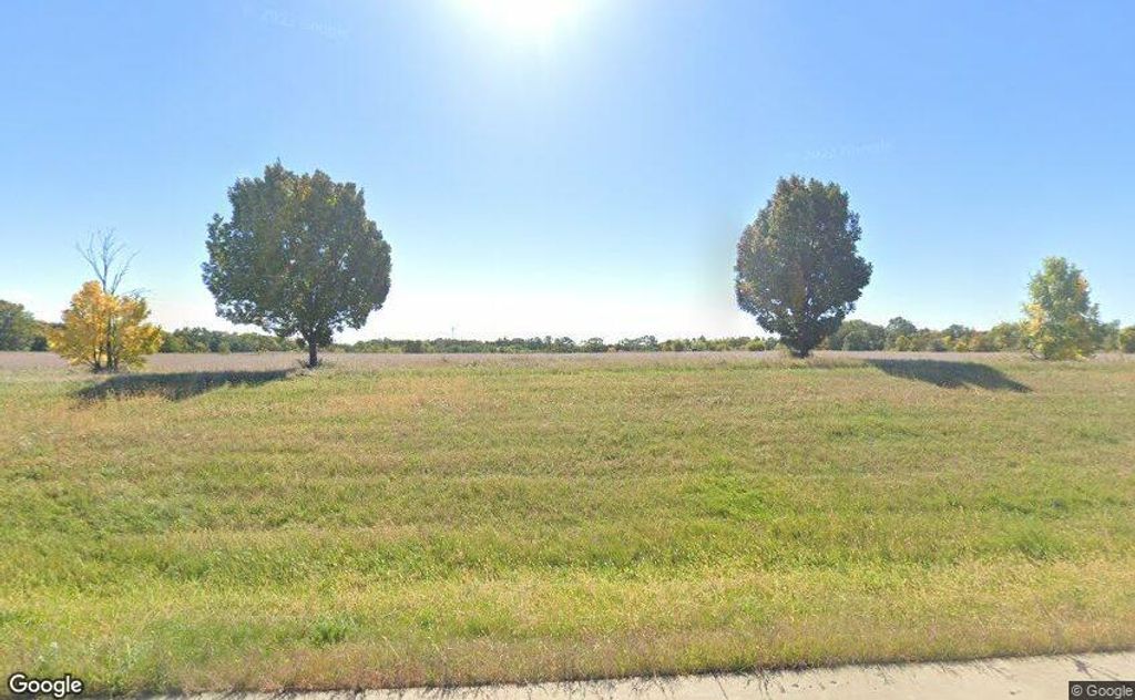 8002 Morgan Circle, Spring Grove, IL 60081