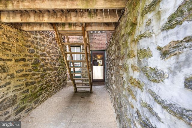 625 E WOODLAWN ST, Philadelphia, PA 19144
