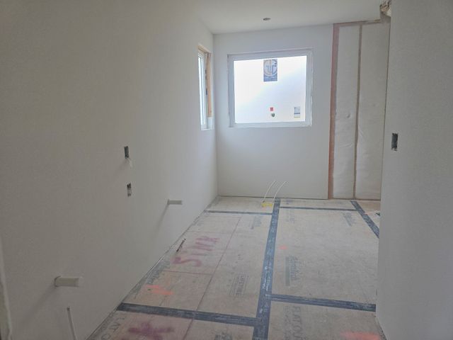 16214 Sharon Drive, Urbandale, IA 50323