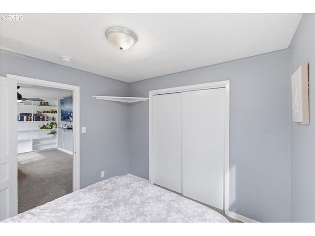 2355 HYDE St, Salem, OR 97301