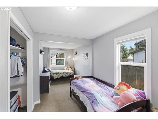 2355 HYDE St, Salem, OR 97301