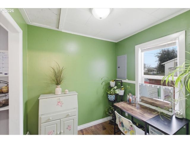 2355 HYDE St, Salem, OR 97301