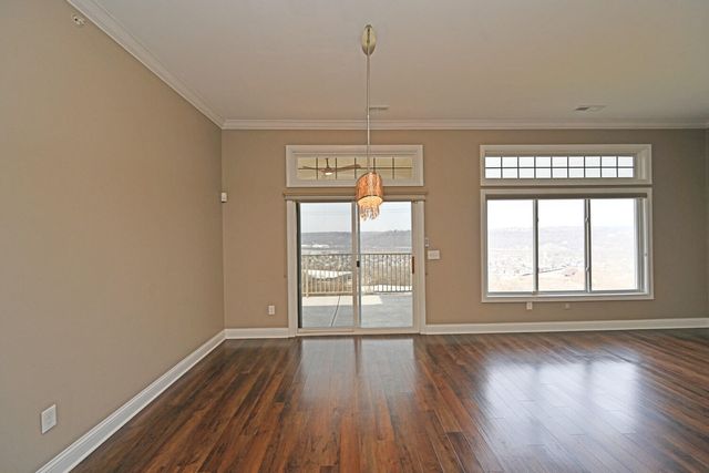 349 Skyview Court, Ludlow, KY 41016