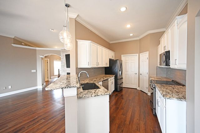 349 Skyview Court, Ludlow, KY 41016