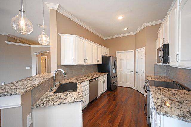 349 Skyview Court, Ludlow, KY 41016